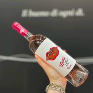 Ruou Vang Mimi Kiss Moscato Rosé