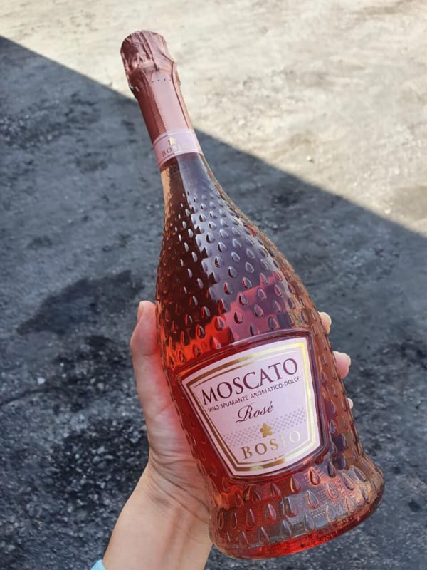 Vang Abbazia Moscato Rosé Dolce