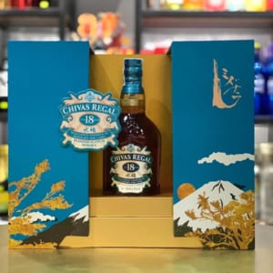 Chivas 18 Mizunara - Hop qua tet 2023